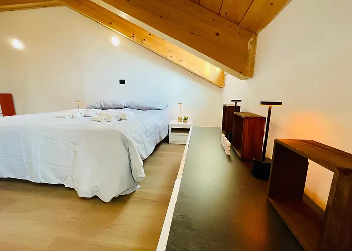 Bella Home-romantic Mansarda Mole Antonelliana X2 아파트 *