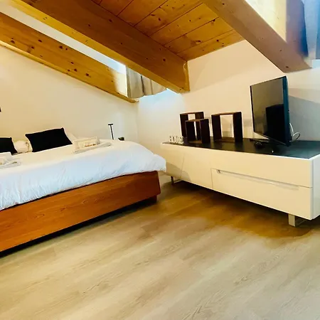 Lägenhet Bella Home-romantic Mansarda Mole Antonelliana X2 *
